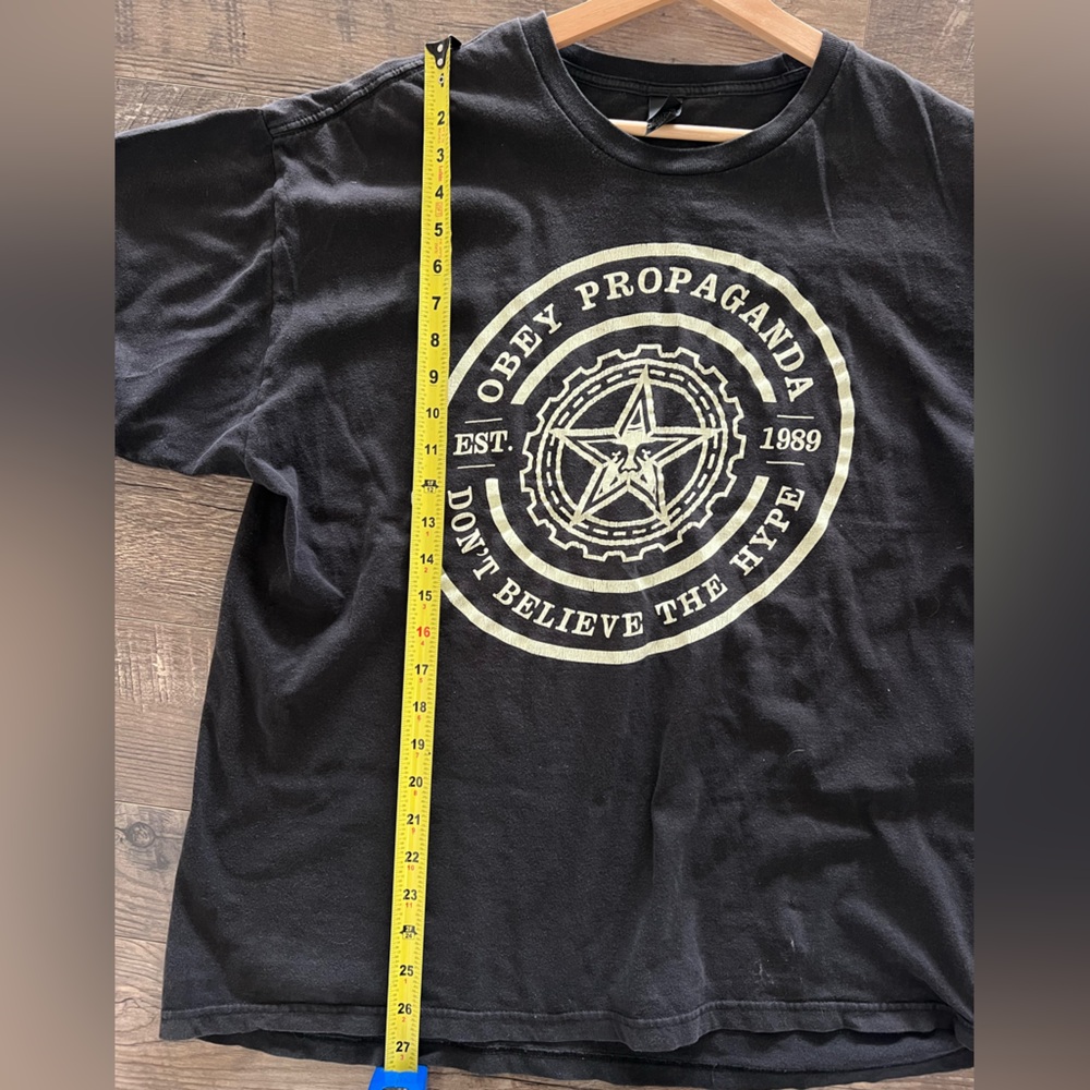 Obey Tee - Picture 6 of 7